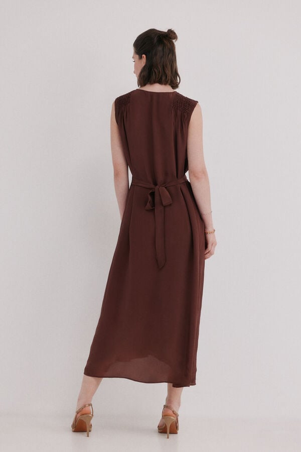 Hoss Intropia Aura. Vestido midi fluido Castanho