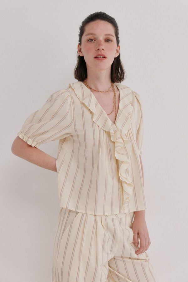 Hoss Intropia Camille. Blusa bordada Ecru