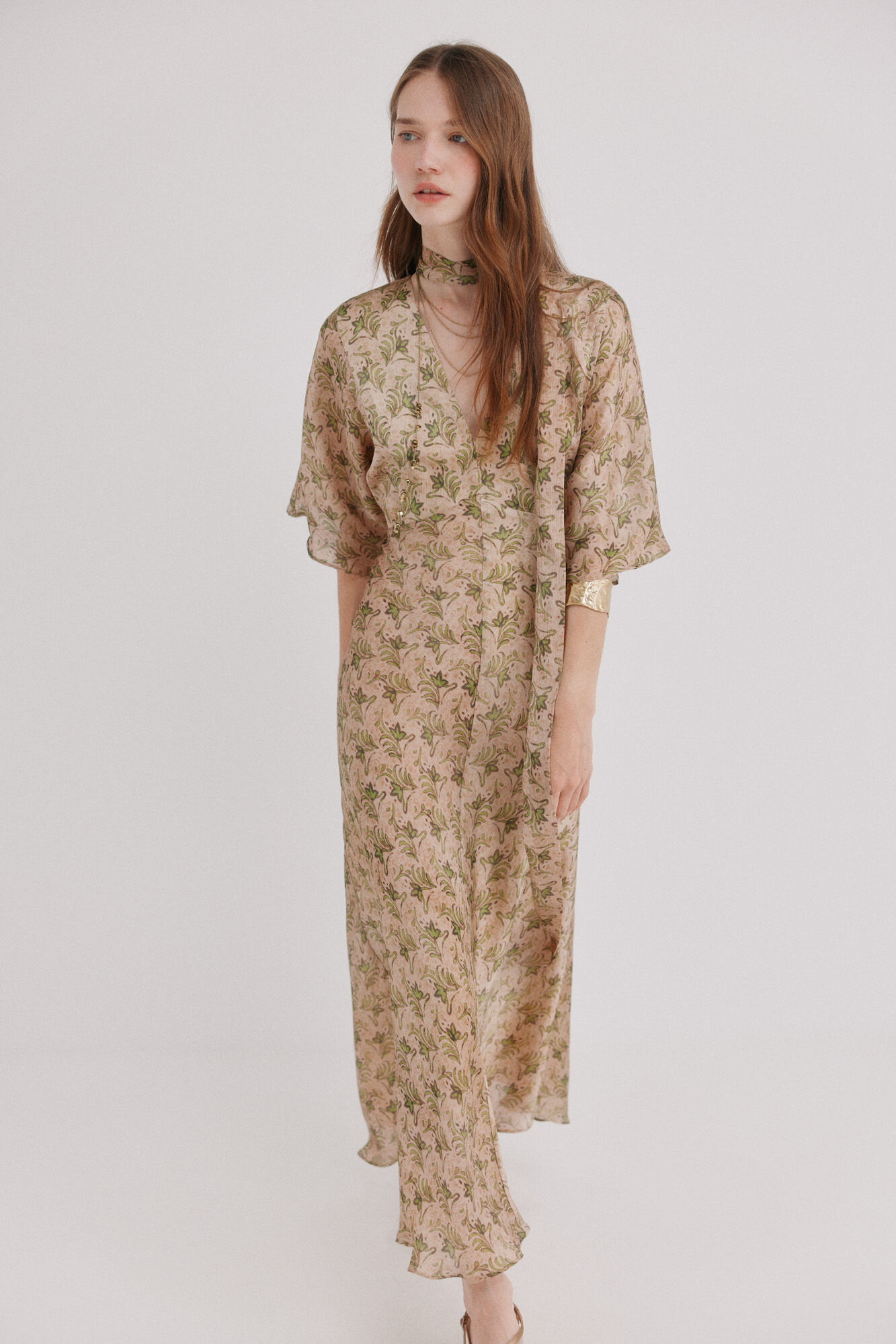 Hoss Intropia Astrid. Vestido acetinado