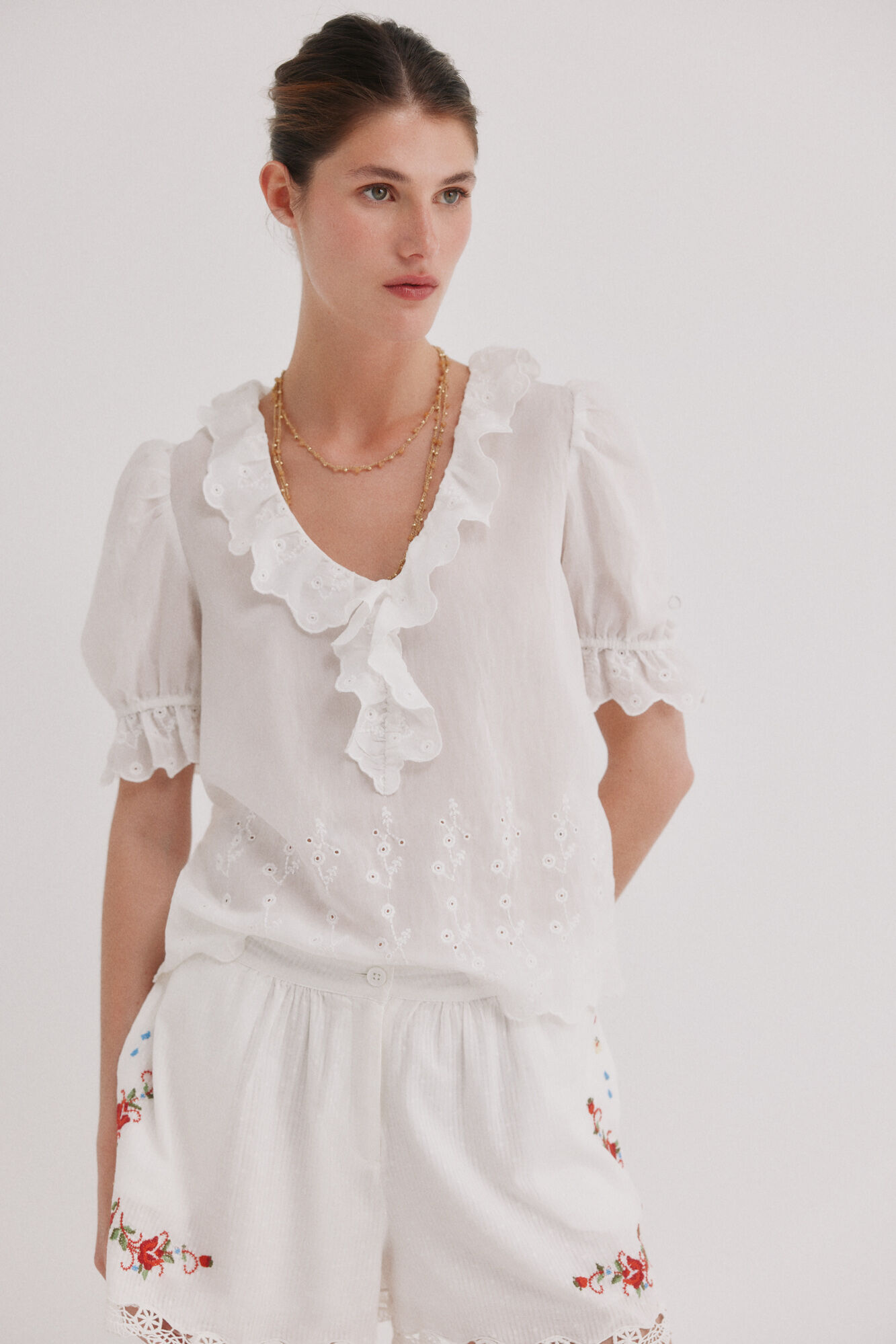 Hoss Intropia Carina. Blusa volante