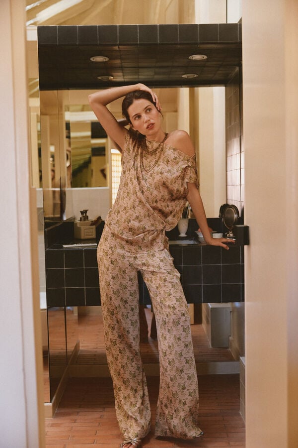Hoss Intropia Cal&ccedil;a floral Paige Castanho