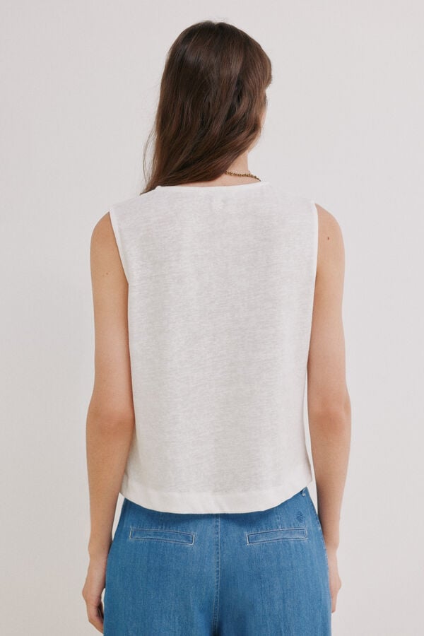 Hoss Intropia Mireia. T-shirt sem mangas com carcela Ecru