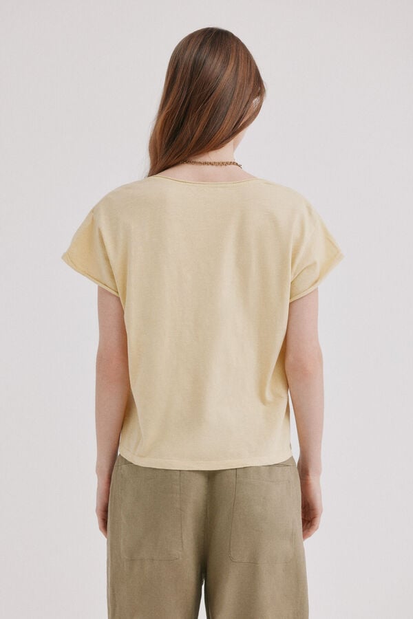 Hoss Intropia Monike. T-shirt de manga curta com decote em bico Amarelo