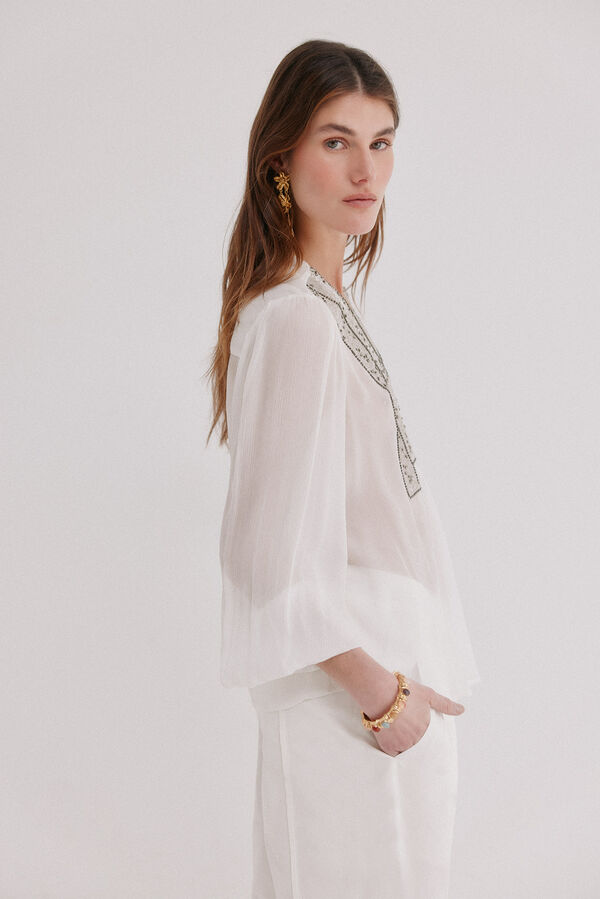 Hoss Intropia Carla. Blusa bordada Marfil