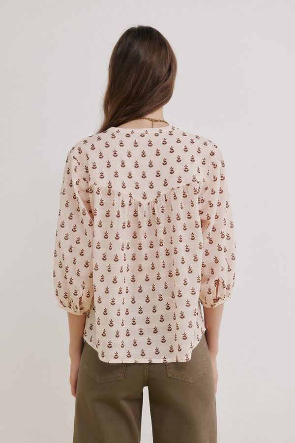 Hoss Intropia Claire. Blusa estampada Subiu