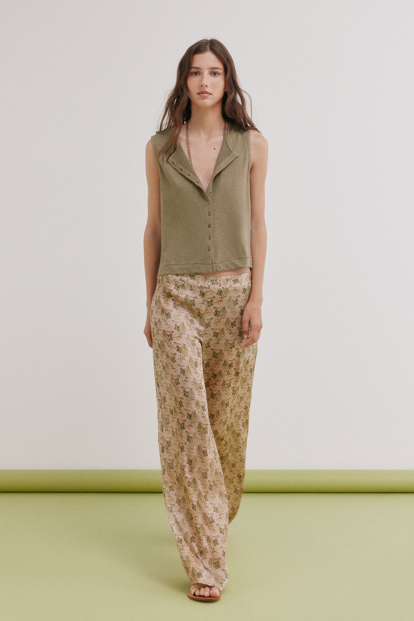 Hoss Intropia Mireia. Camiseta sin mangas tapeta
