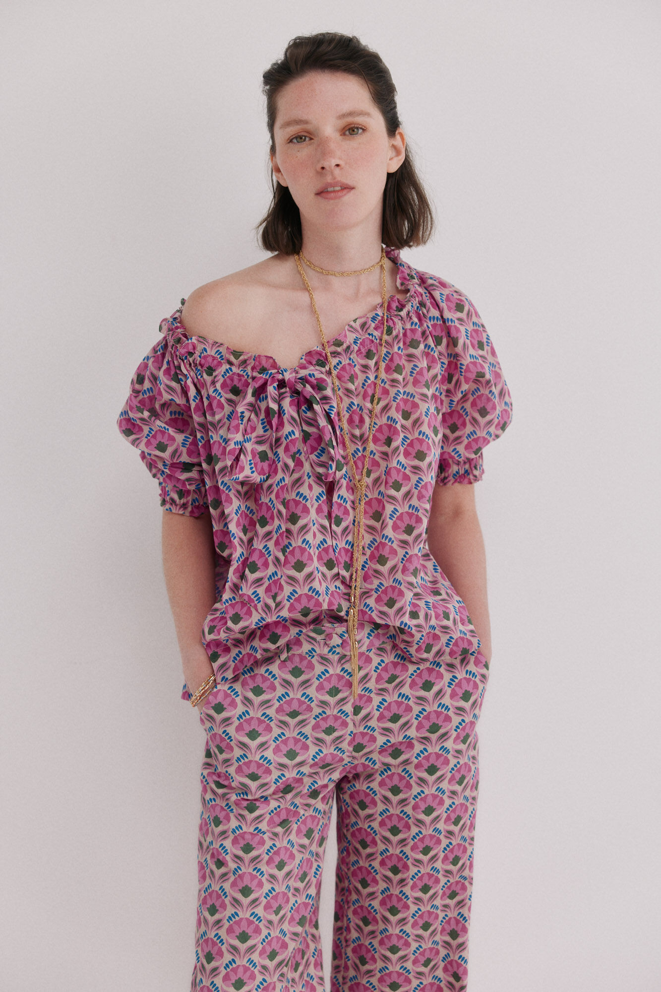 Hoss Intropia Camille. Blusa floral