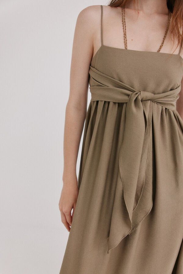 Hoss Intropia Asunci&oacute;n. Vestido lazada Kaki