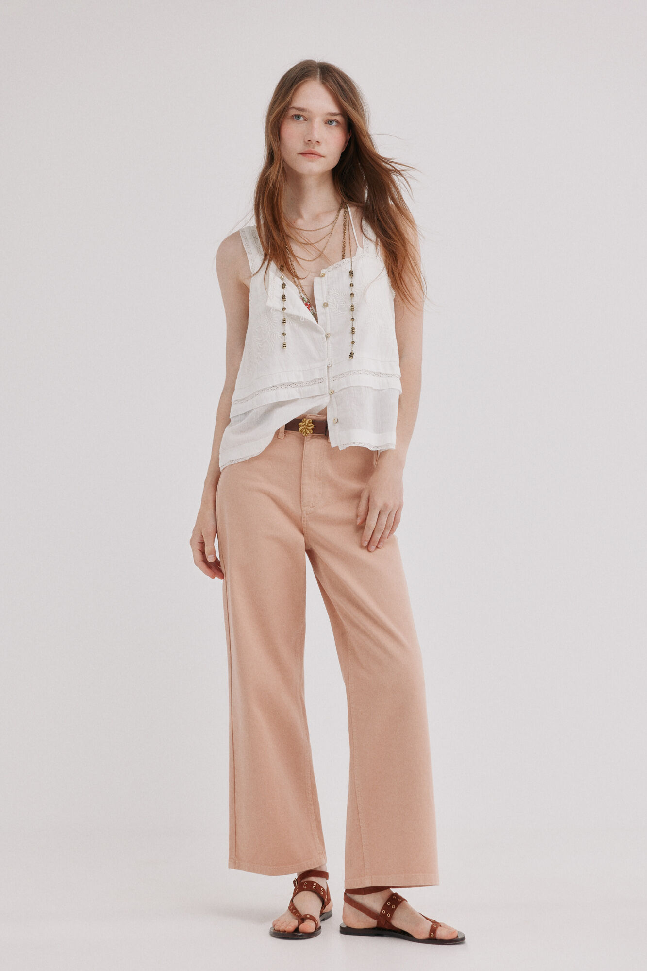 Hoss Intropia Camelia. Blusa flu&iacute;da