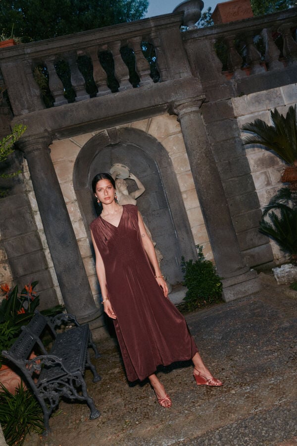 Hoss Intropia Aura. Vestido midi fluido Castanho