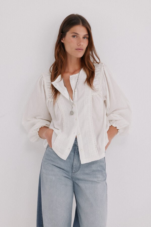 Hoss Intropia Caelia. Blusa fluida Ecru
